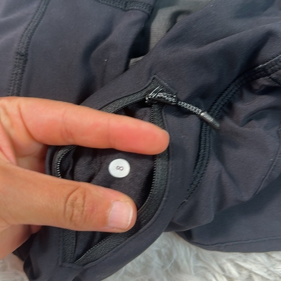 Lululemon Speed Short *4-way Stretch 2.5" Black - Picture 5 of 6